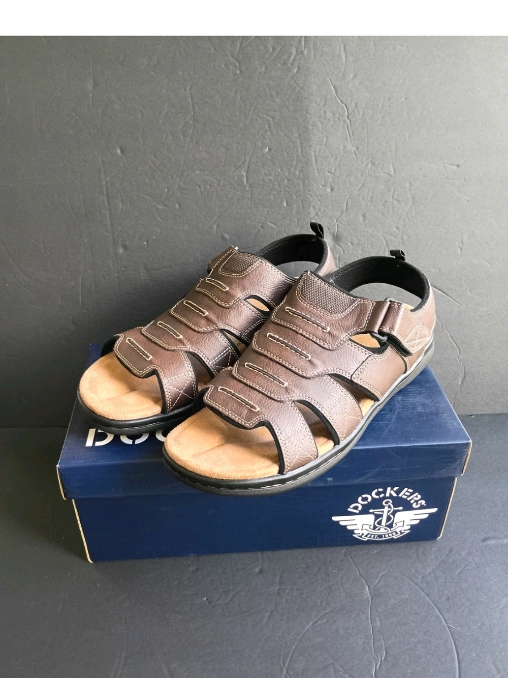 Dockers Men's Shorewood Fisherman Sandal Briar  Size 11 Med.